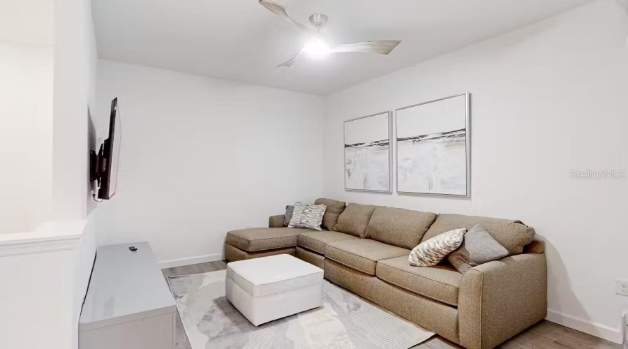 DAVENPORT, Florida 33896, 4 Bedrooms Bedrooms, ,4 BathroomsBathrooms,Residential,For Sale,FAMAGUSTA,0,MFRO6287110