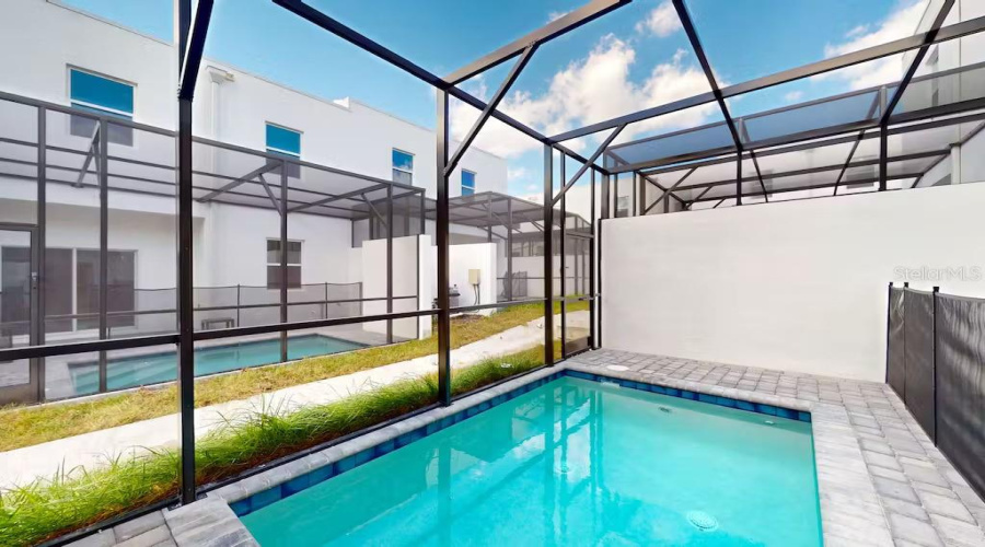 DAVENPORT, Florida 33896, 4 Bedrooms Bedrooms, ,4 BathroomsBathrooms,Residential,For Sale,FAMAGUSTA,0,MFRO6287110