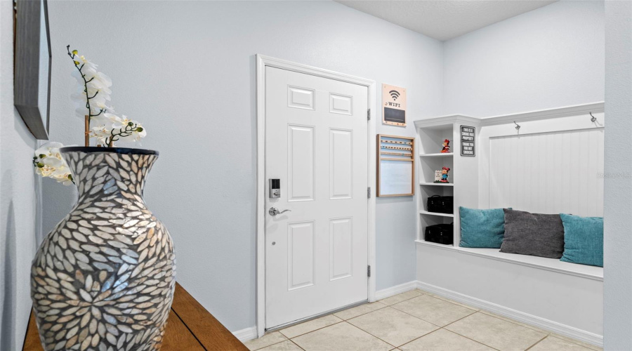 DAVENPORT, Florida 33897, 5 Bedrooms Bedrooms, ,4 BathroomsBathrooms,Residential,For Sale,PARADISE,0,MFRO6286884