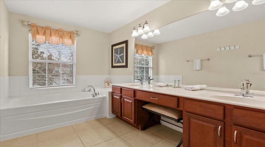 KISSIMMEE, Florida 34747, 6 Bedrooms Bedrooms, ,4 BathroomsBathrooms,Residential,For Sale,ARCHFELD,0,MFRO6286940