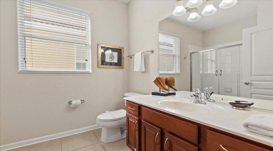 KISSIMMEE, Florida 34747, 6 Bedrooms Bedrooms, ,4 BathroomsBathrooms,Residential,For Sale,ARCHFELD,0,MFRO6286940