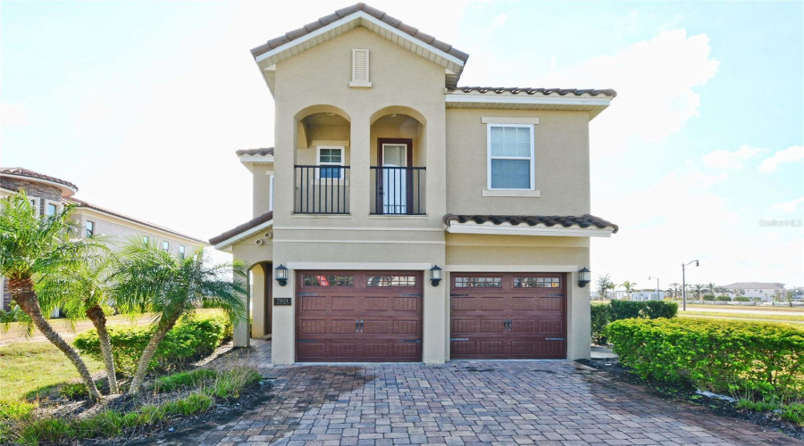 REUNION, Florida 34747, 5 Bedrooms Bedrooms, ,5 BathroomsBathrooms,Residential,For Sale,LOXAHATCHEE,0,MFRO6286806