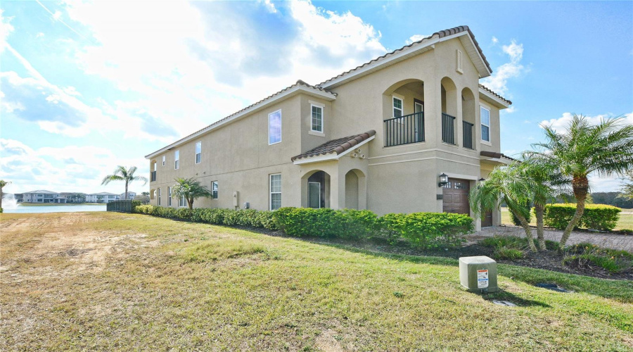 REUNION, Florida 34747, 5 Bedrooms Bedrooms, ,5 BathroomsBathrooms,Residential,For Sale,LOXAHATCHEE,0,MFRO6286806