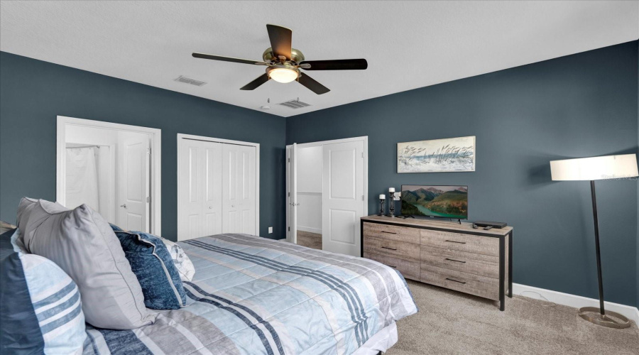 DAVENPORT, Florida 33896, 4 Bedrooms Bedrooms, ,4 BathroomsBathrooms,Residential,For Sale,CAPTIVA,0,MFRO6286816