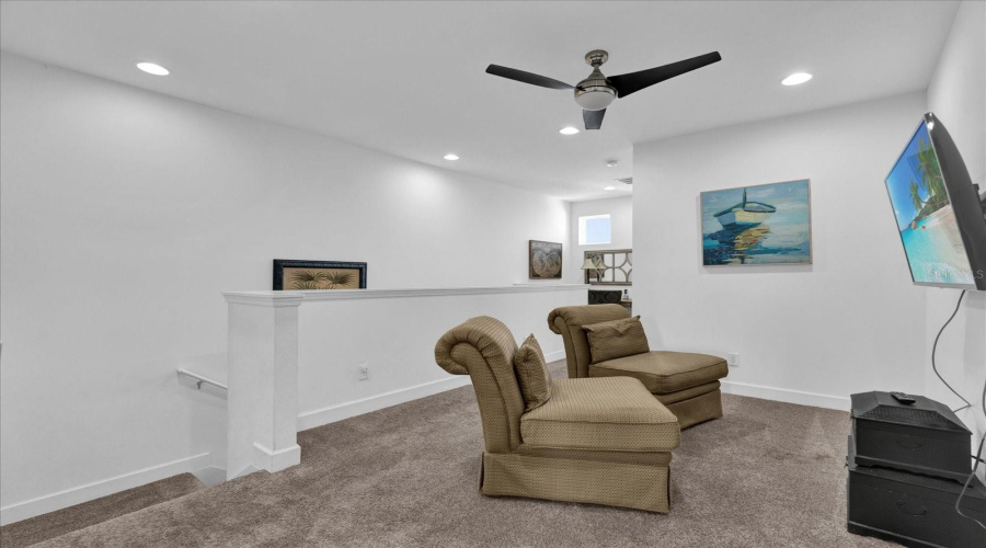 DAVENPORT, Florida 33896, 4 Bedrooms Bedrooms, ,4 BathroomsBathrooms,Residential,For Sale,CAPTIVA,0,MFRO6286816