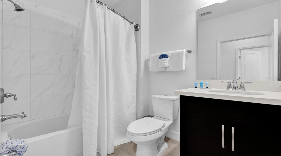 DAVENPORT, Florida 33896, 4 Bedrooms Bedrooms, ,4 BathroomsBathrooms,Residential,For Sale,CAPTIVA,0,MFRO6286816