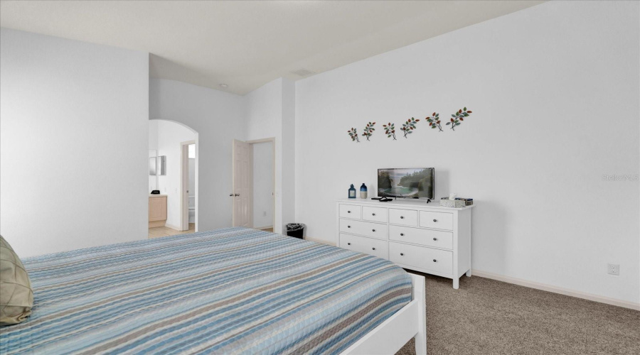 KISSIMMEE, Florida 34747, 4 Bedrooms Bedrooms, ,3 BathroomsBathrooms,Residential,For Sale,FAN PALM,MFRO6287066