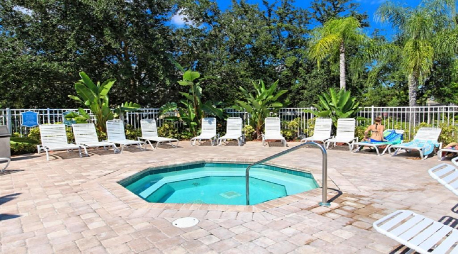 KISSIMMEE, Florida 34747, 4 Bedrooms Bedrooms, ,3 BathroomsBathrooms,Residential,For Sale,FAN PALM,MFRO6287066