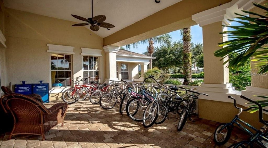 KISSIMMEE, Florida 34747, 4 Bedrooms Bedrooms, ,3 BathroomsBathrooms,Residential,For Sale,FAN PALM,MFRO6287066