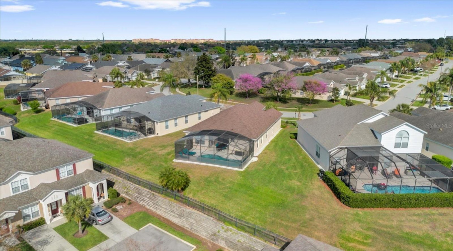KISSIMMEE, Florida 34747, 4 Bedrooms Bedrooms, ,3 BathroomsBathrooms,Residential,For Sale,FAN PALM,MFRO6287066