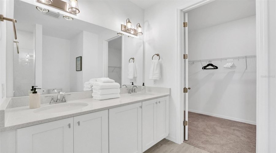 DAVENPORT, Florida 33896, 4 Bedrooms Bedrooms, ,2 BathroomsBathrooms,Residential,For Sale,DERWENT,0,MFRS5122100