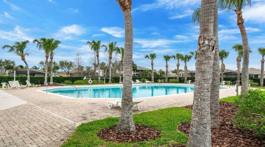DAVENPORT, Florida 33896, 4 Bedrooms Bedrooms, ,2 BathroomsBathrooms,Residential,For Sale,DERWENT,0,MFRS5122100