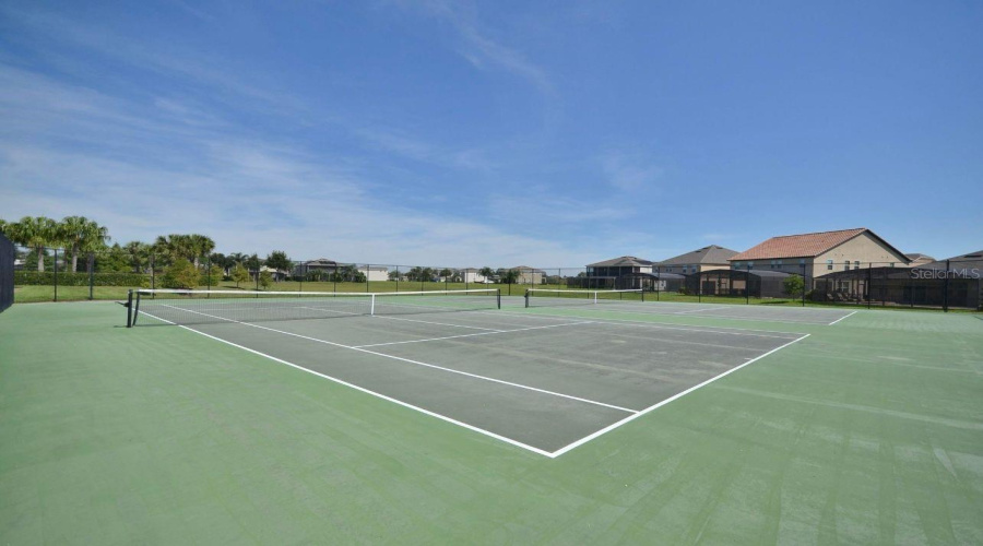 DAVENPORT, Florida 33896, 4 Bedrooms Bedrooms, ,2 BathroomsBathrooms,Residential,For Sale,DERWENT,0,MFRS5122100