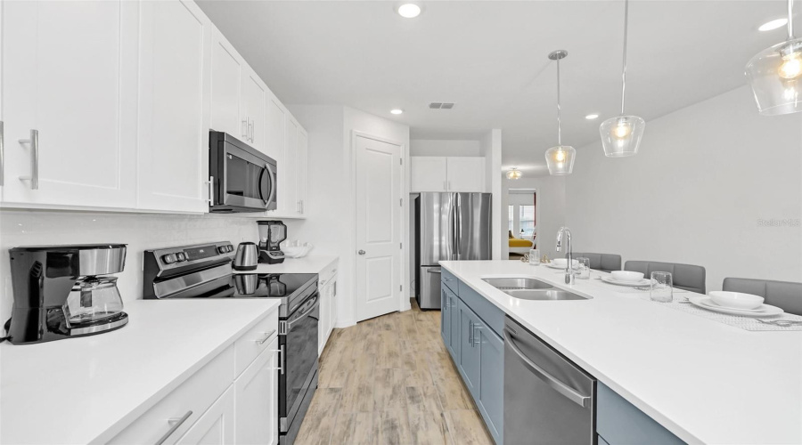 DAVENPORT, Florida 33896, 4 Bedrooms Bedrooms, ,2 BathroomsBathrooms,Residential,For Sale,DERWENT,0,MFRS5122100