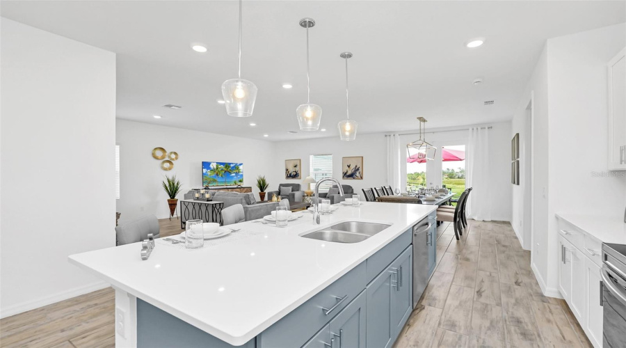 DAVENPORT, Florida 33896, 4 Bedrooms Bedrooms, ,2 BathroomsBathrooms,Residential,For Sale,DERWENT,0,MFRS5122100