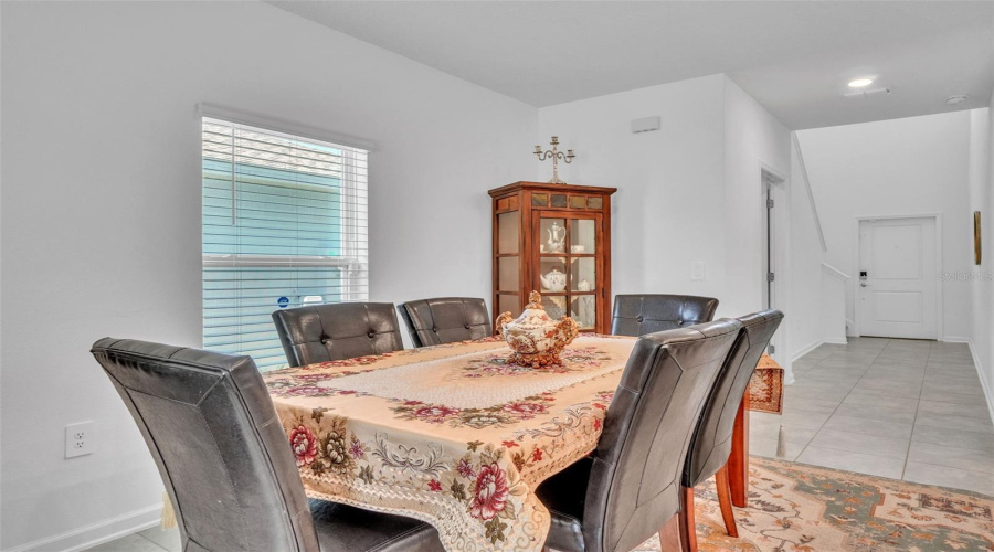 DAVENPORT, Florida 33837, 5 Bedrooms Bedrooms, ,2 BathroomsBathrooms,Residential,For Sale,DARING,0,MFRO6287071