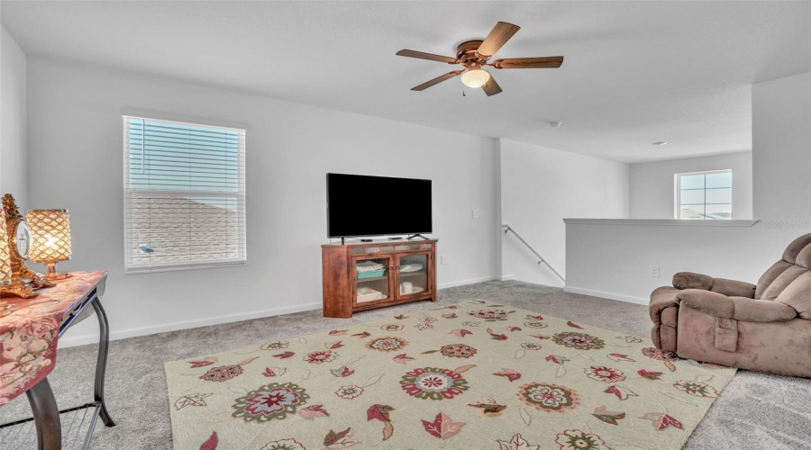 DAVENPORT, Florida 33837, 5 Bedrooms Bedrooms, ,2 BathroomsBathrooms,Residential,For Sale,DARING,0,MFRO6287071