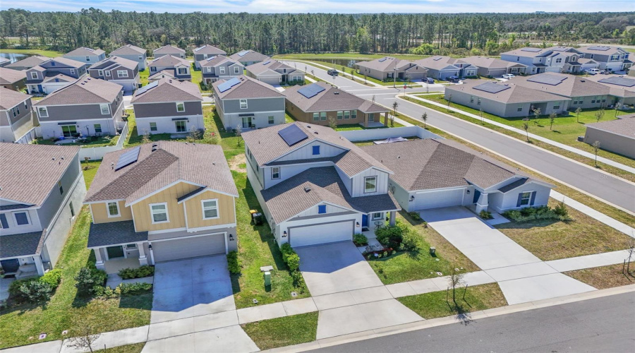DAVENPORT, Florida 33837, 5 Bedrooms Bedrooms, ,2 BathroomsBathrooms,Residential,For Sale,DARING,0,MFRO6287071