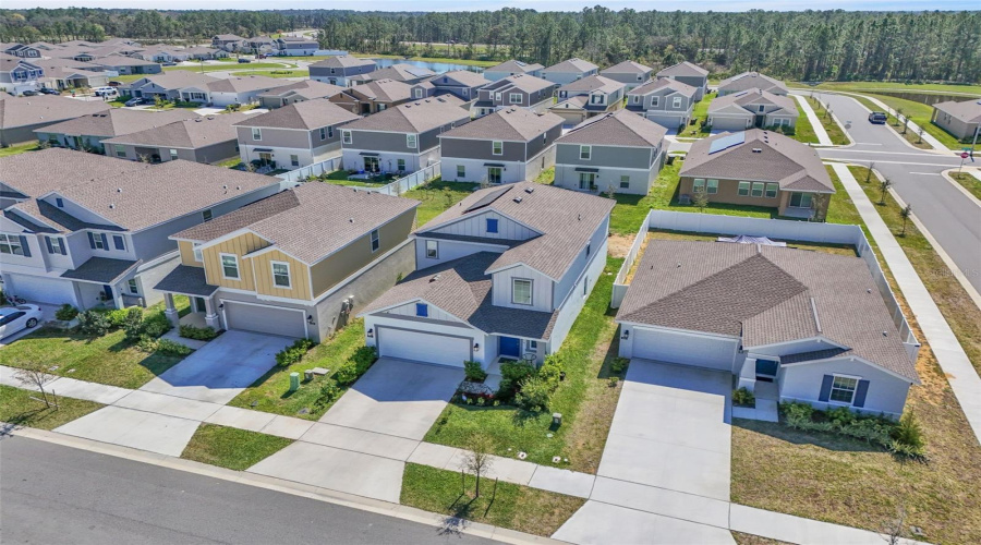 DAVENPORT, Florida 33837, 5 Bedrooms Bedrooms, ,2 BathroomsBathrooms,Residential,For Sale,DARING,0,MFRO6287071
