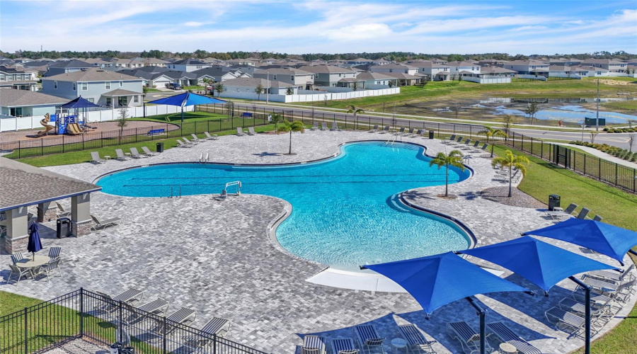 DAVENPORT, Florida 33837, 5 Bedrooms Bedrooms, ,2 BathroomsBathrooms,Residential,For Sale,DARING,0,MFRO6287071