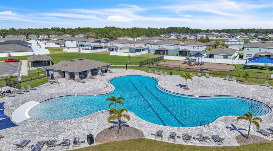 DAVENPORT, Florida 33837, 5 Bedrooms Bedrooms, ,2 BathroomsBathrooms,Residential,For Sale,DARING,0,MFRO6287071
