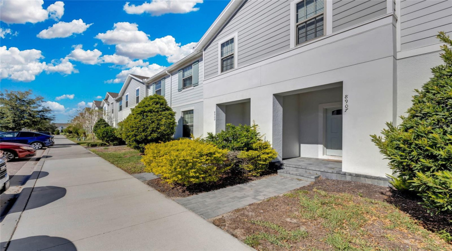 KISSIMMEE, Florida 34747, 5 Bedrooms Bedrooms, ,4 BathroomsBathrooms,Residential,For Sale,SYDNEY,0,MFRO6287502