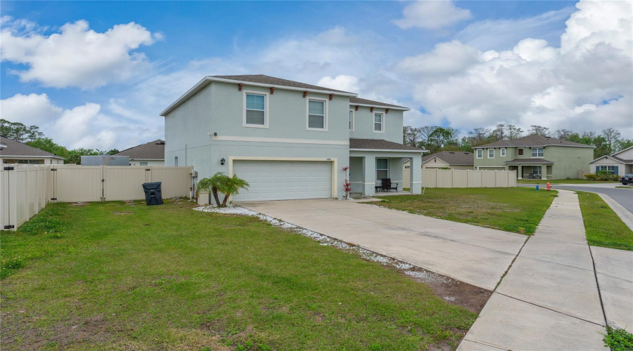 Davenport, Florida 33896, 5 Bedrooms Bedrooms, ,2 Bathroomsbathrooms,Residential,For Sale,Serendipity,Mfrs5122137