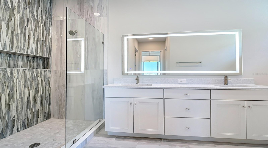 KISSIMMEE, Florida 34747, 7 Bedrooms Bedrooms, ,7 BathroomsBathrooms,Residential,For Sale,JACK NICKLAUS,0,MFRO6278502