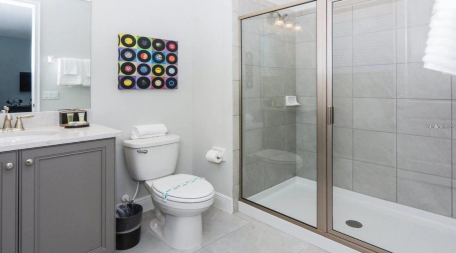KISSIMMEE, Florida 34747, 5 Bedrooms Bedrooms, ,5 BathroomsBathrooms,Residential,For Sale,AUBURN,0,MFRO6287455