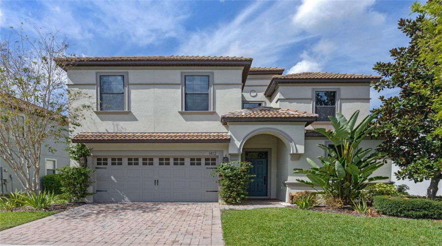 Davenport, Florida 33896, 8 Bedrooms Bedrooms, ,5 Bathroomsbathrooms,Residential,For Sale,Moon Valley,Mfro6287459