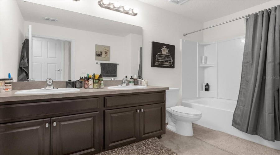 KISSIMMEE, Florida 34746, 3 Bedrooms Bedrooms, ,2 BathroomsBathrooms,Residential,For Sale,BEAUTE,0,MFRO6217438