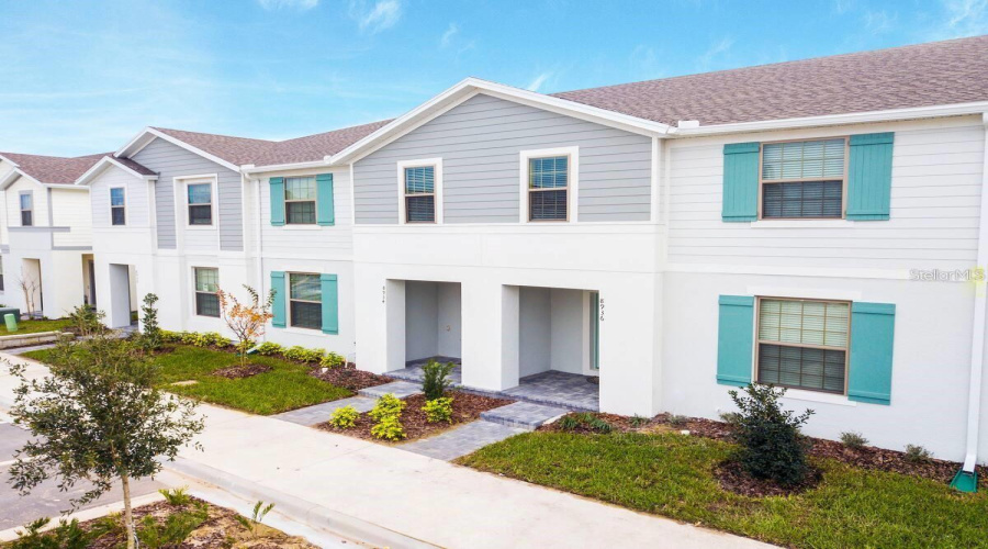 KISSIMMEE, Florida 34747, 5 Bedrooms Bedrooms, ,4 BathroomsBathrooms,Residential,For Sale,SYDNEY,0,MFRS5122126