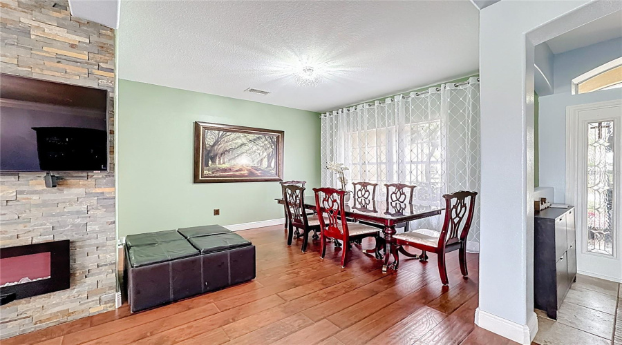 KISSIMMEE, Florida 34746, 4 Bedrooms Bedrooms, ,3 BathroomsBathrooms,Residential,For Sale,WINDING,0,MFRS5122119