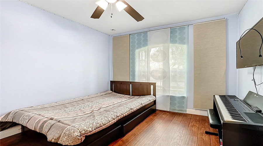 KISSIMMEE, Florida 34746, 4 Bedrooms Bedrooms, ,3 BathroomsBathrooms,Residential,For Sale,WINDING,0,MFRS5122119