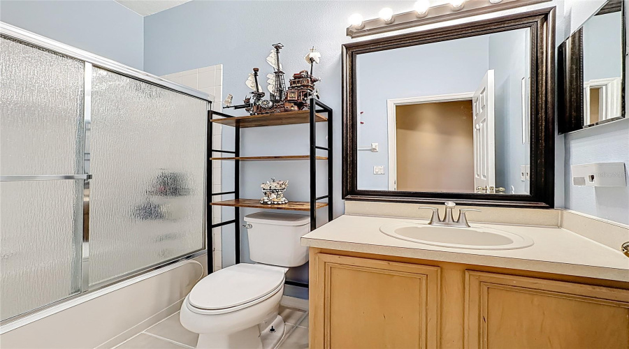 KISSIMMEE, Florida 34746, 4 Bedrooms Bedrooms, ,3 BathroomsBathrooms,Residential,For Sale,WINDING,0,MFRS5122119
