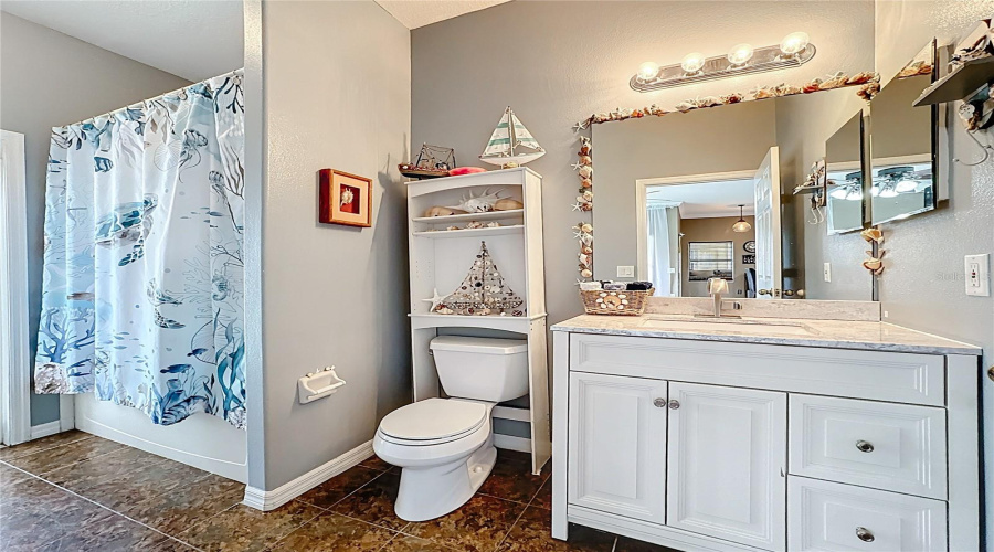 KISSIMMEE, Florida 34746, 4 Bedrooms Bedrooms, ,3 BathroomsBathrooms,Residential,For Sale,WINDING,0,MFRS5122119