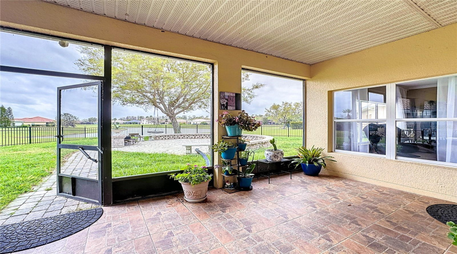 KISSIMMEE, Florida 34746, 4 Bedrooms Bedrooms, ,3 BathroomsBathrooms,Residential,For Sale,WINDING,0,MFRS5122119