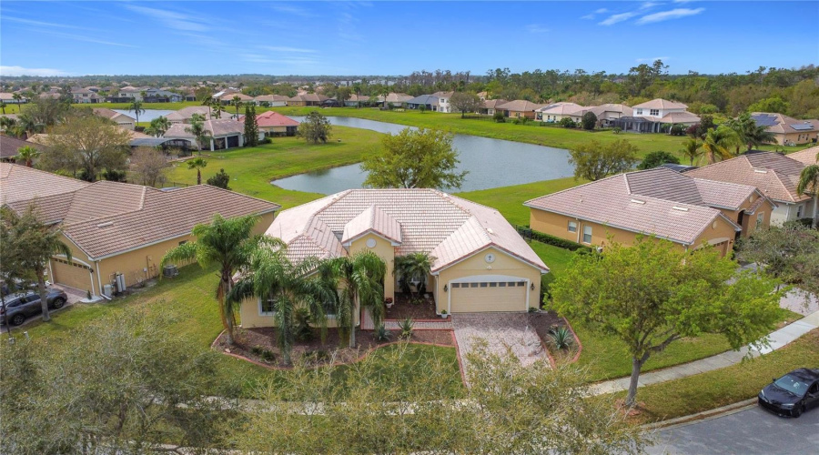 KISSIMMEE, Florida 34746, 4 Bedrooms Bedrooms, ,3 BathroomsBathrooms,Residential,For Sale,WINDING,0,MFRS5122119