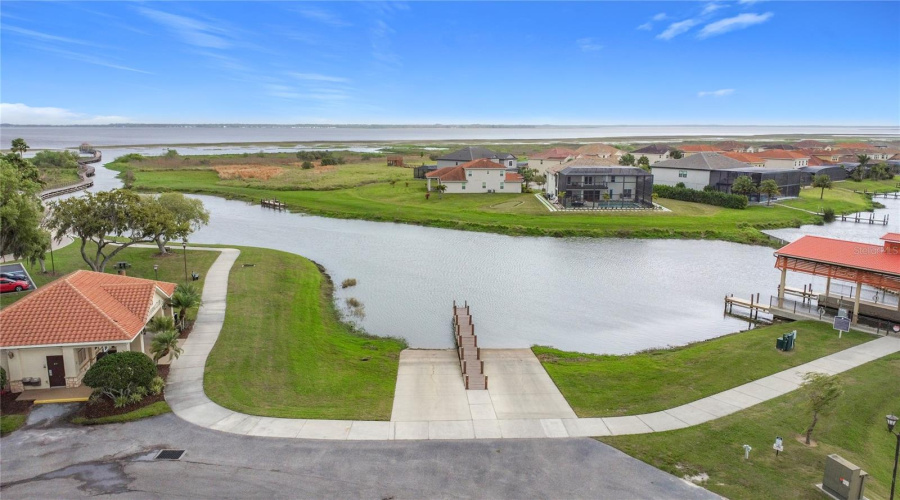 KISSIMMEE, Florida 34746, 4 Bedrooms Bedrooms, ,3 BathroomsBathrooms,Residential,For Sale,WINDING,0,MFRS5122119