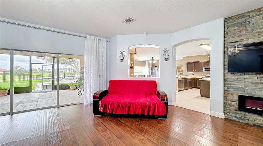KISSIMMEE, Florida 34746, 4 Bedrooms Bedrooms, ,3 BathroomsBathrooms,Residential,For Sale,WINDING,0,MFRS5122119