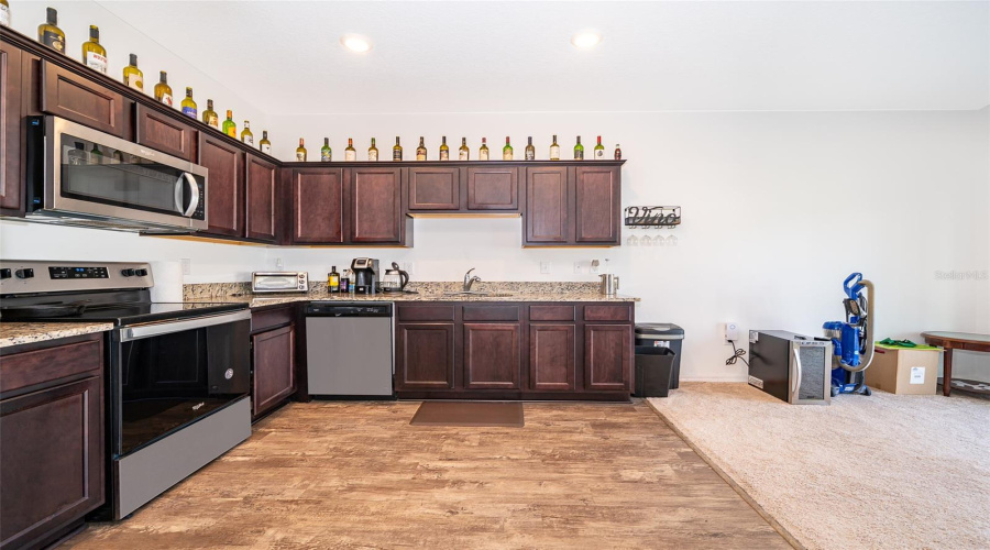 DAVENPORT, Florida 33837, 3 Bedrooms Bedrooms, ,2 BathroomsBathrooms,Residential,For Sale,MADISON,0,MFRS5122004