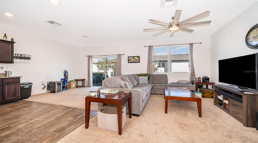 DAVENPORT, Florida 33837, 3 Bedrooms Bedrooms, ,2 BathroomsBathrooms,Residential,For Sale,MADISON,0,MFRS5122004