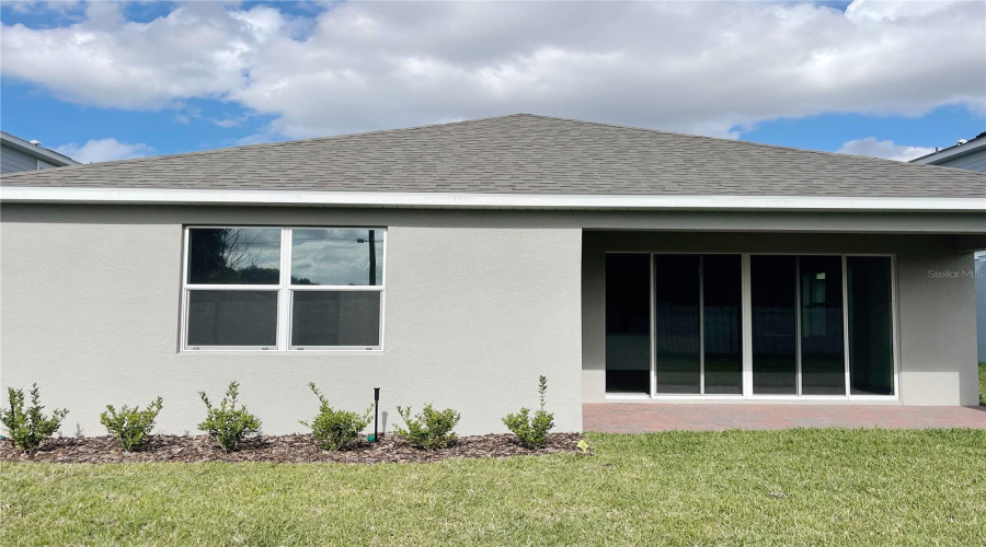 Davenport, Florida 33837, 4 Bedrooms Bedrooms, ,3 Bathroomsbathrooms,Residential,For Sale,Hendon,Mfro6287916