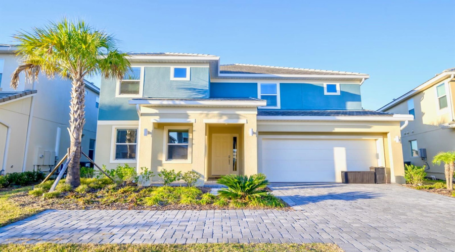 Kissimmee, Florida 34746, 8 Bedrooms Bedrooms, ,7 Bathroomsbathrooms,Residential,For Sale,Shanti,Mfro6287714