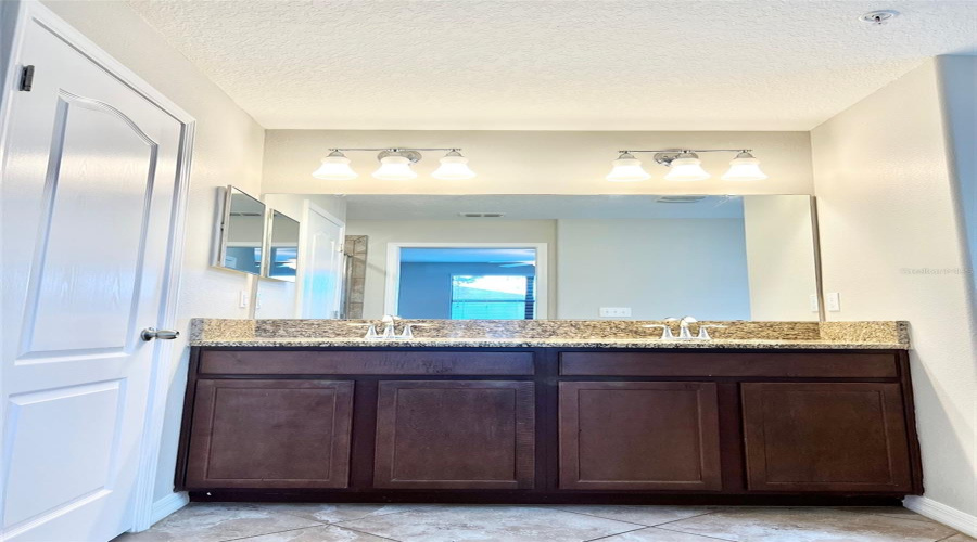 Davenport, Florida 33896, 2 Bedrooms Bedrooms, ,2 Bathroomsbathrooms,Residential,For Sale,Azalea Sands,Mfro6287814