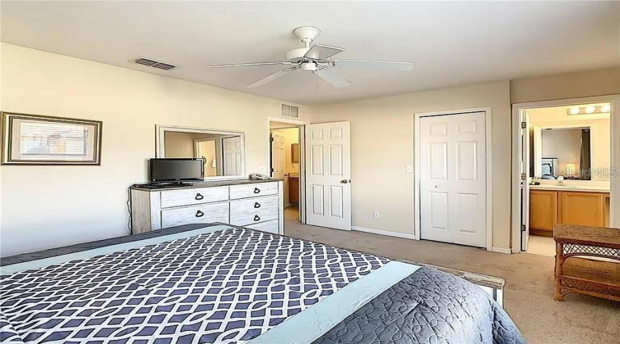 Kissimmee, Florida 34746, 3 Bedrooms Bedrooms, ,2 Bathroomsbathrooms,Residential,For Sale,Bushman,Mfro6287793