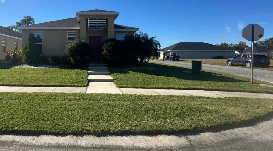 Kissimmee, Florida 34746, 3 Bedrooms Bedrooms, ,2 Bathroomsbathrooms,Residential,For Sale,Rocky River,Mfrs5122243