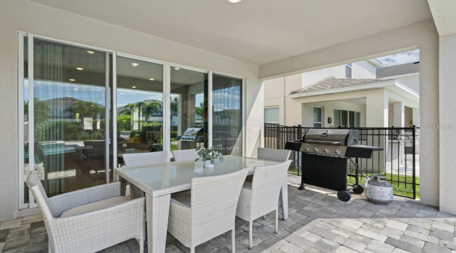 KISSIMMEE, Florida 34747, 6 Bedrooms Bedrooms, ,6 BathroomsBathrooms,Residential,For Sale,SOUTHFIELD,0,MFRS5122141