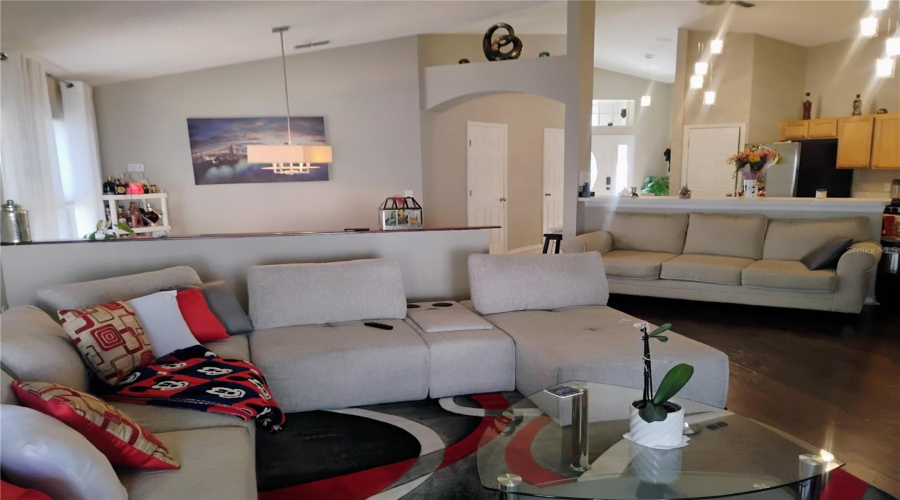 DAVENPORT, Florida 33837, 4 Bedrooms Bedrooms, ,2 BathroomsBathrooms,Residential,For Sale,SIR PHILLIPS,0,MFRS5121487