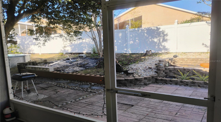 DAVENPORT, Florida 33837, 4 Bedrooms Bedrooms, ,2 BathroomsBathrooms,Residential,For Sale,SIR PHILLIPS,0,MFRS5121487